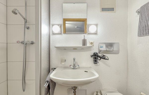Apartament - Bischofsheim , Niemcy - DBA965 701