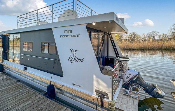 Hausboot - Havelland Brandenburg , Deutschland - DBB032 2