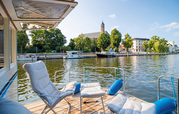 Hausboot - Havelsee , Deutschland - DBB036 2