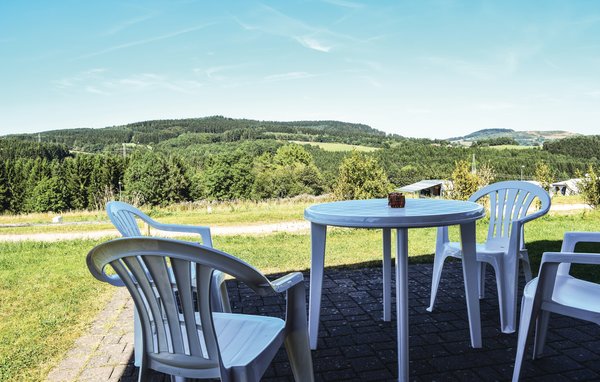 Vakantiehuis - Gerolstein , Duitsland - DEI153 201
