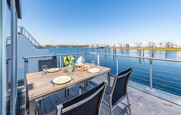 Hausboot - Jule, OstseeResort Olpenitz , Deutschland - DFH127 6
