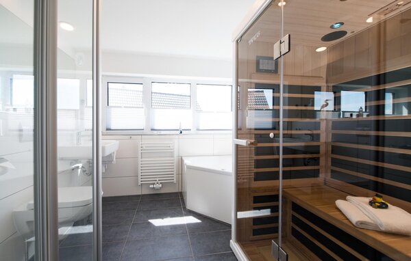 Holiday Home - Sunshine, OstseeResort Olpenitz , Germany - DFH139 701