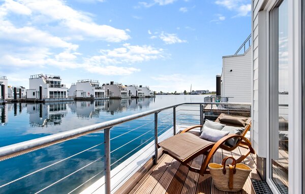 Husbåd - Beluga, OstseeResort Olpenitz , Tyskland - DFH211 9