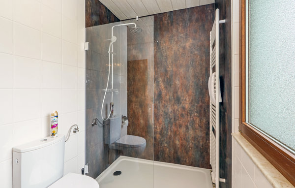 Holiday Home - Kirchheim , Germany - DHE217 702