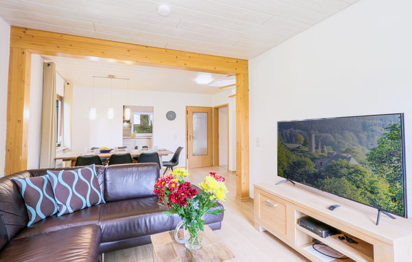 Holiday Home - Kirchheim , Germany - DHE217 301