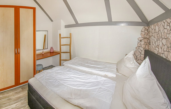 Holiday Home - Kirchheim/Hessen , Germany - DHE220 602