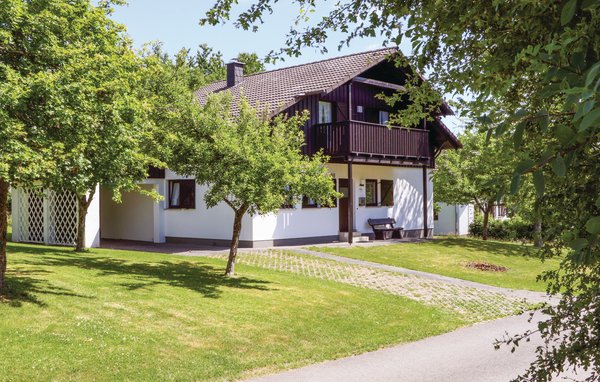 Holiday home Ferienhaus 4 in Thalfang