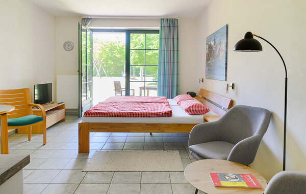 Apartamento - Hirschburg , Alemania - DMB100 601