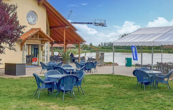 Ferienhaus - Neubrandenburg , Deutschland - DME368 902