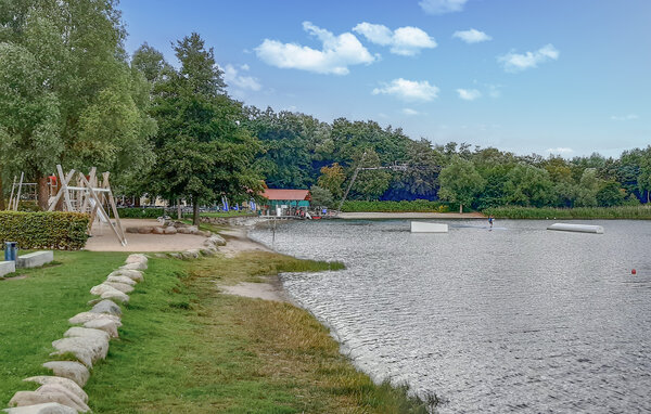 Ferienhaus - Neubrandenburg , Deutschland - DME368 903