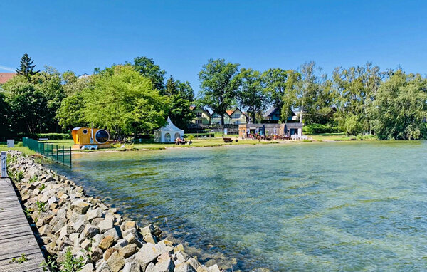 łódź mieszkalna - Röbel / Müritz , Niemcy - DME748 902