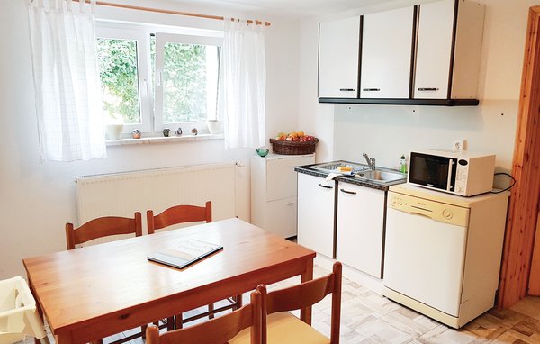 Ferienwohnung - Bastorf , Deutschland - DMK165 401