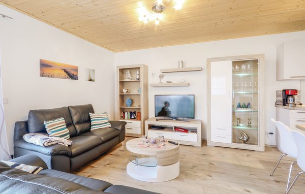 Vacation home Ferienhaus 32 Altefähr