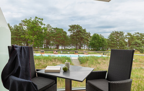 Breng een heerlijke vakantie door aan zee in dit comfortabele appartement met toegang tot het zwembad en de wellnessruimte.

Het moderne appartement wacht op zijn gasten op slechts een paar stappen va..