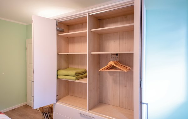 Vakantiehuis Reetdachhaus Kiek in` Wald
