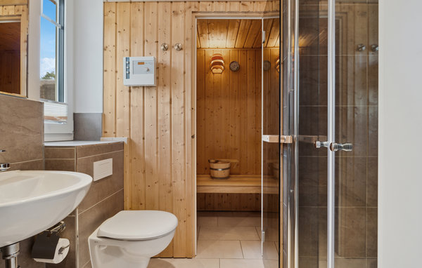 Vacation home Reetdachhaus 13 auf Usedom