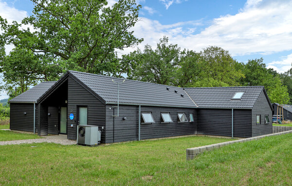 Holiday Home - Krakow am See , Germany - DMV091 81