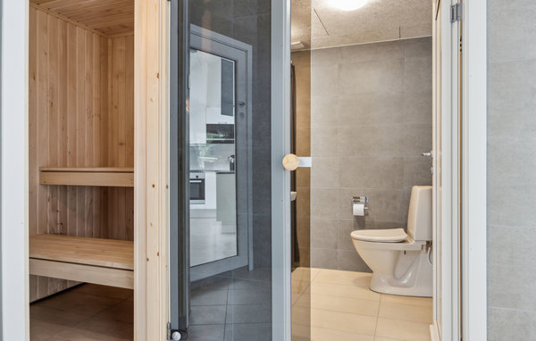 Maison Aqua 221