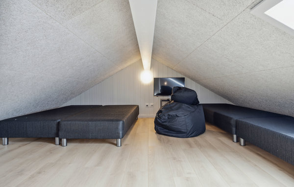 Maison Aqua 221