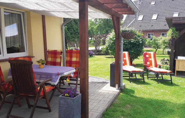 Ferienhaus - Alt Schwerin , Deutschland - DMV431 102