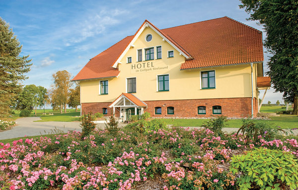 Ferienwohnung FeWo Burg Rothenklempenow