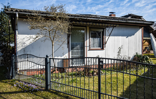 Holiday Home - Seehof OT Hundorf , Germany - DMV670 1