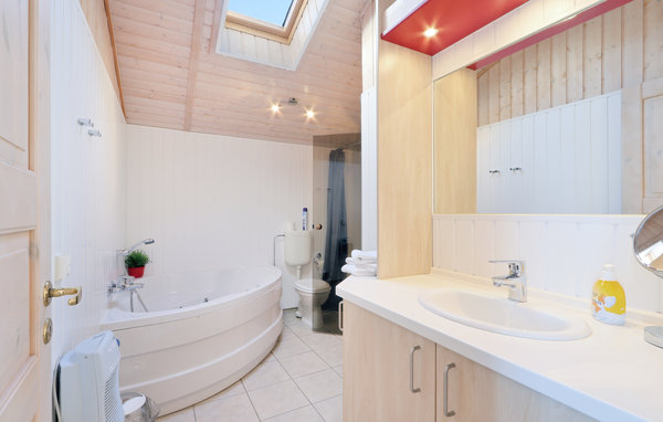 Semesterhus - Rechlin/Müritz , Tyskland - DMV767 702