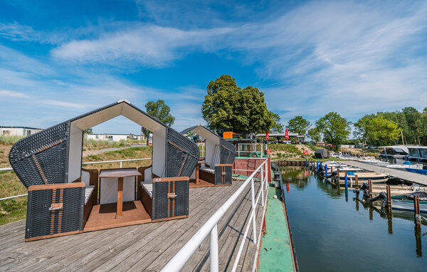 Hausboot - Martinshafen , Deutschland - DMV927 902