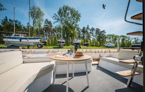 Hausboot - Martinshafen , Deutschland - DMV927 102