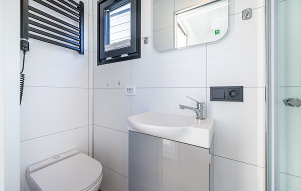 Hausboot - Martinshafen , Deutschland - DMV932 702