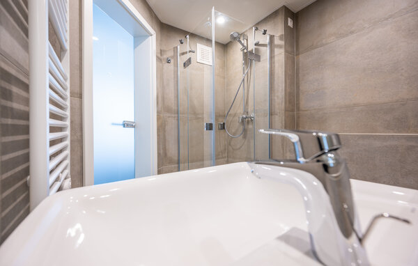 Apartamento - Martinshafen , Alemania - DMV957 702