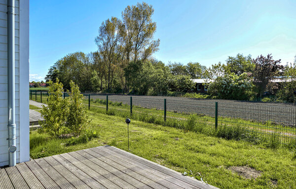Holiday Home - Tossens , Germany - DNS411 102