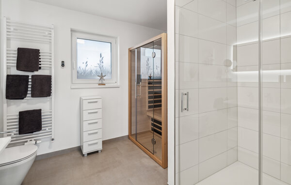 Holiday Home - "Haus Sorgenfrei" Tossens , Germany - DNS420 703