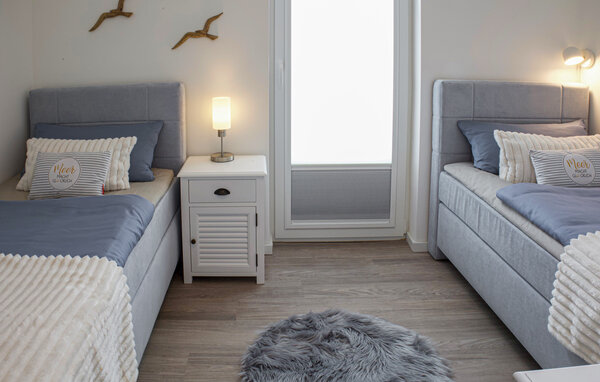 Holiday Home - Tossens , Germany - DNS424 603