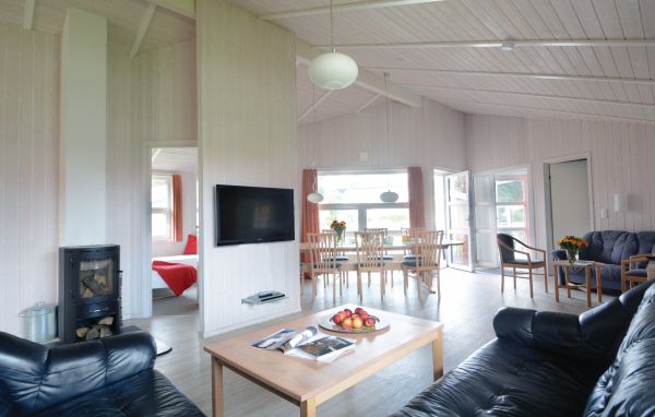 Ferienhaus Meeresrauschen 5 - Dorf 6