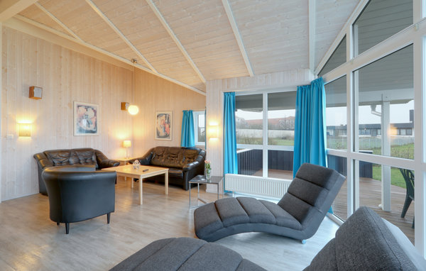 Vacation home Friedrichskoog-Strandpark 6