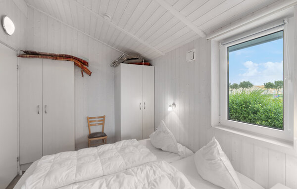 Vacation home Friedrichskoog-Deichblick 4