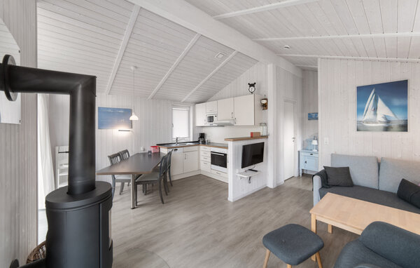 Vacation home Friedrichskoog-Deichblick 4