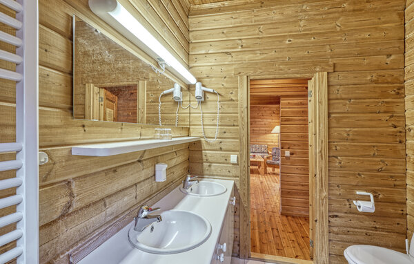 Holiday Home - Masserberg , Germany - DTH024 702