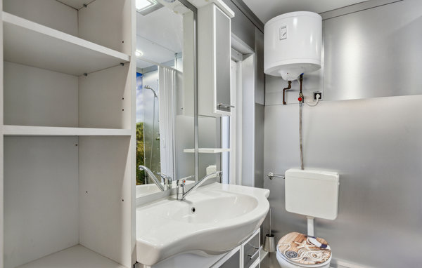 Holiday Home - Zadelsdorf , Germany - DTH272 701