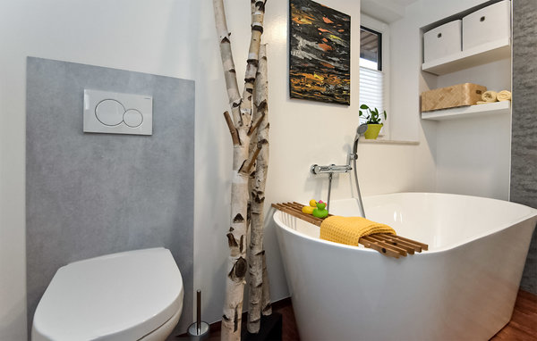 Ferienwohnung - Suhl , Deutschland - DTH284 702