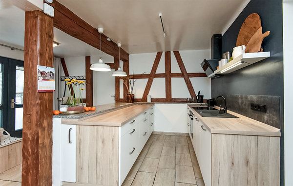 Ferienwohnung - Suhl , Deutschland - DTH284 402
