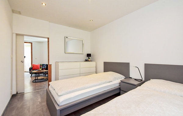 Apartamento - Zella-Mehlis , Alemania - DTH942 604