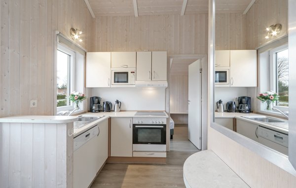 Ferienhaus Abendrot 1 - Dorf 3