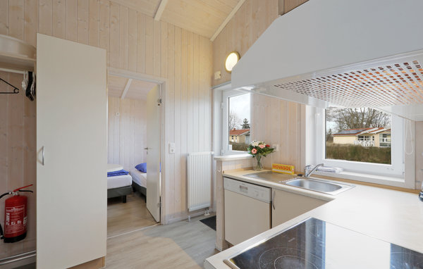 Ferienhaus Abendrot 1 - Dorf 3