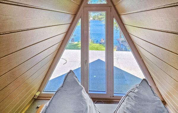 Holiday Home - Rheinsberg OT Zechlinerhütte , Germany - DZV111 201