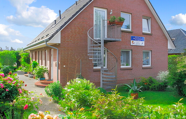Holiday Home - Altenkirchen auf Rügen , Germany - DZV221 82