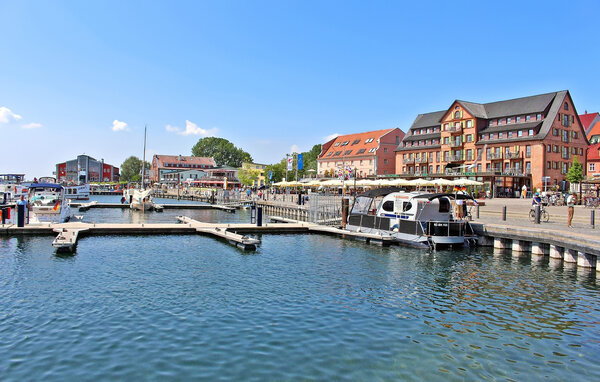 Ferienhaus - Waren/ Müritz , Deutschland - DZV289 901