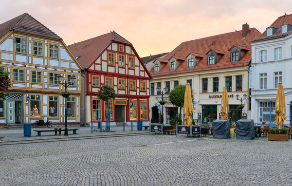 Ferienwohnung - Waren (Müritz) , Deutschland - DZV354 8