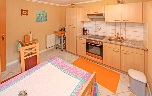 Ferienwohnung - Wesenberg OT Strasen , Deutschland - DZV359 6